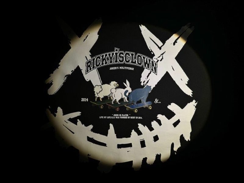 RickyisClown "Friends Forever" Ripped Smiley Tee RIC“老友记”撕裂笑脸短袖