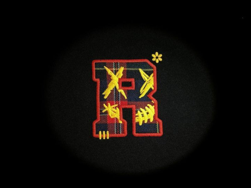 RIC Christmas Adventure Patch Ripped Smiley Tee 圣诞奇遇贴布撕裂笑脸短袖