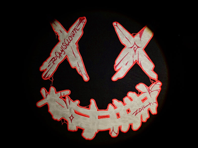 RickyisClown"Crimson Count" Leather Patch Smiley Tee  RIC“猩红伯爵”贴皮绣笑脸短袖